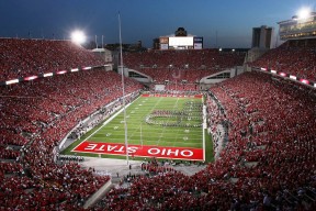九游官方平台-跨界神迹！东契奇电竞首秀爆冷碾压SKT，逆天操作引爆全场